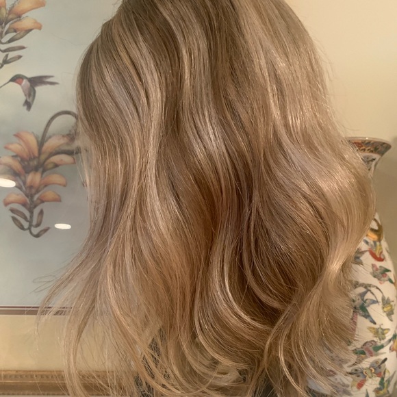 Julianne by Jon Renau - Picture 4 of 9